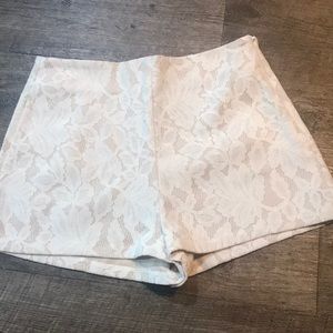 Cream lace shorts